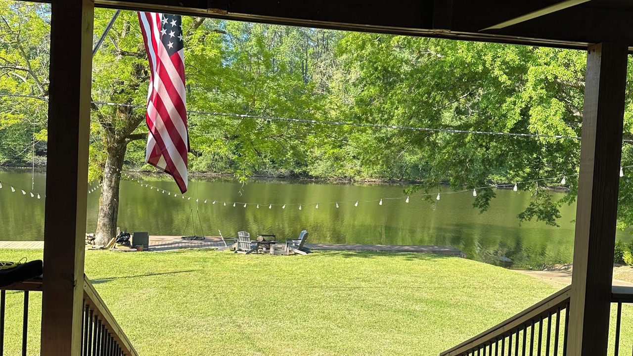 Photo of Outdoor in Burnwell