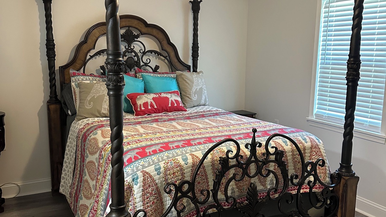 Photo of Bedroom in Burnwell