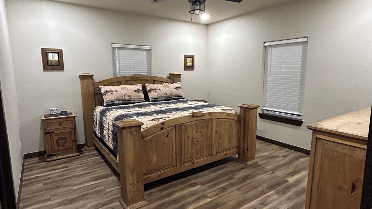 Photo of Bedroom in Redlick