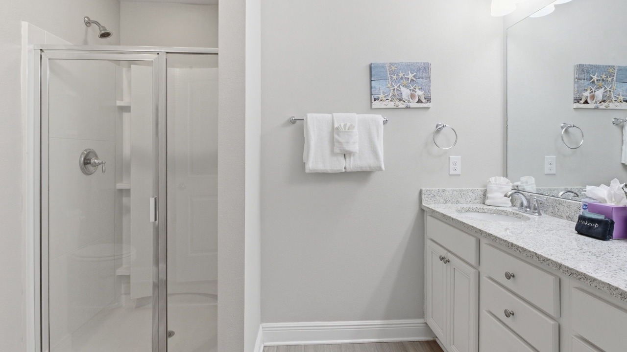 Photo of Bathroom in Upper Grand Lagoon