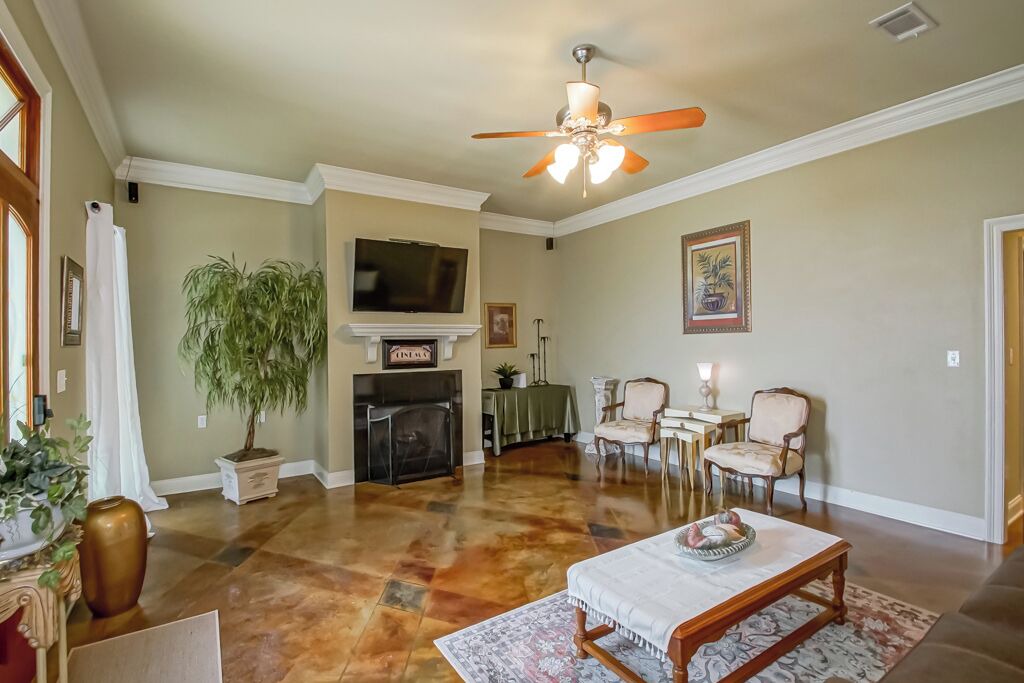 Photo of Livingroom in Shenandoah