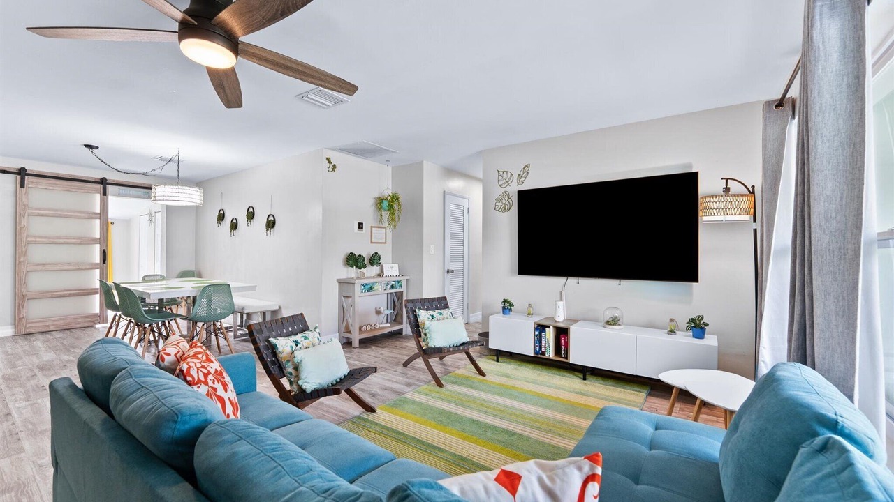 Photo of Livingroom in Coral Ridge Isles