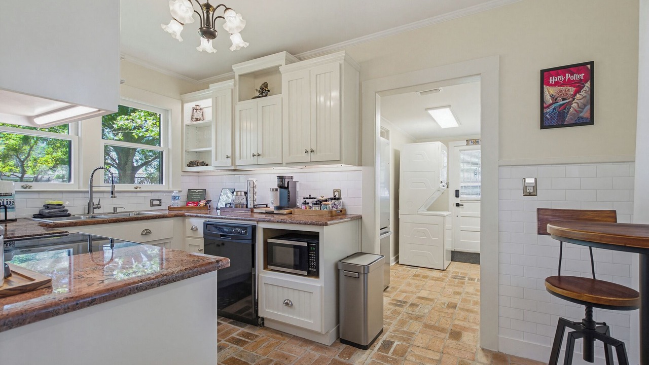 Photo of Kitchen in Foley