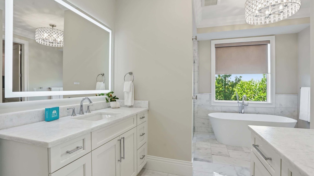 Photo of Bathroom in Central Naples