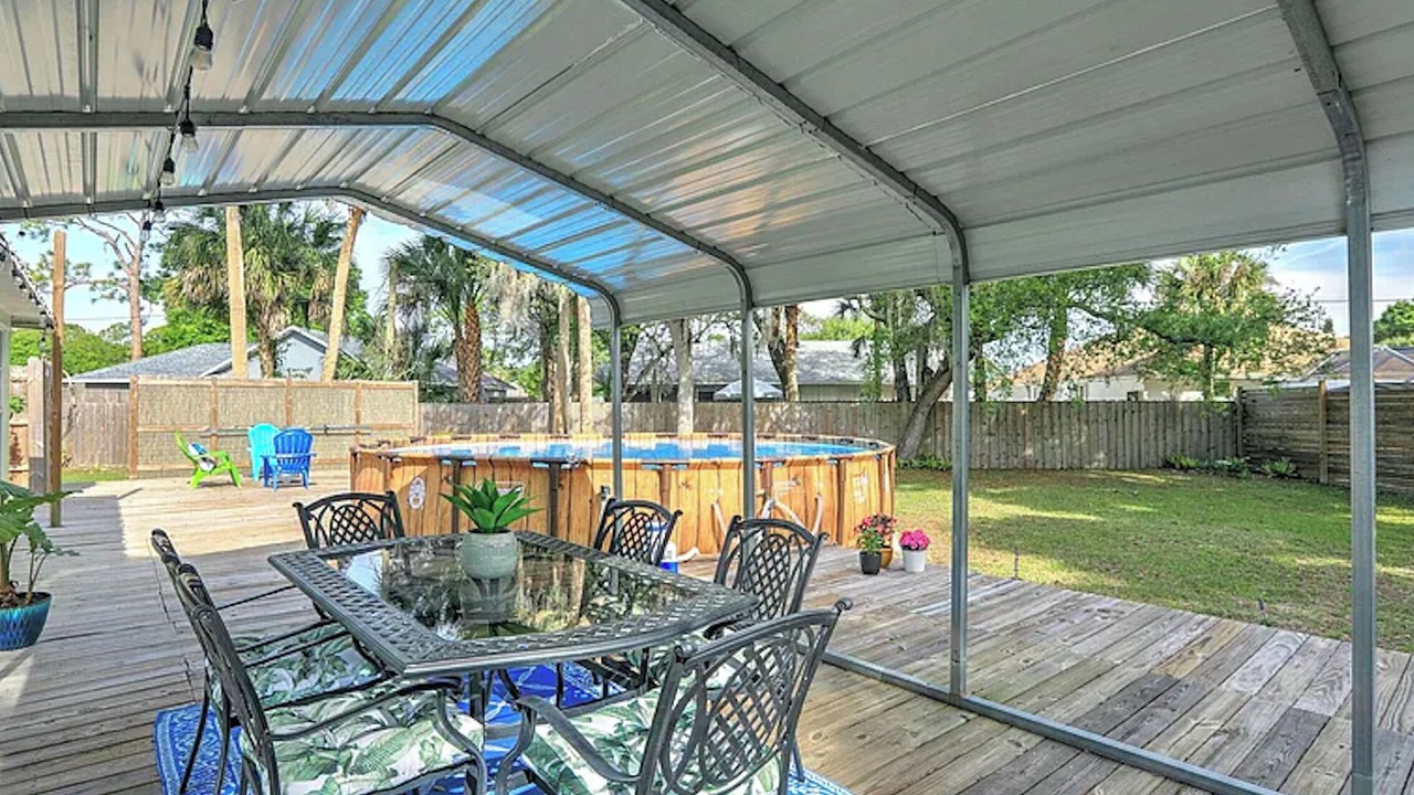 Photo of Outdoor in Sebastian Highlands