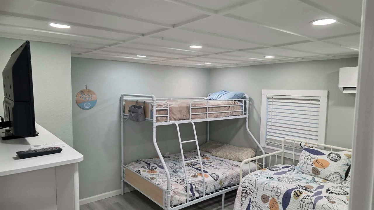 Photo of Bedroom in Salem