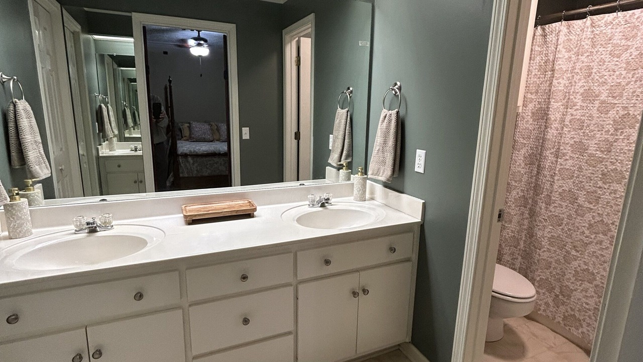 Photo of Bathroom in Starkville