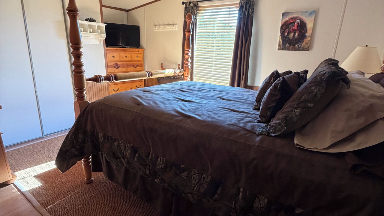 Photo of Bedroom in Catherine