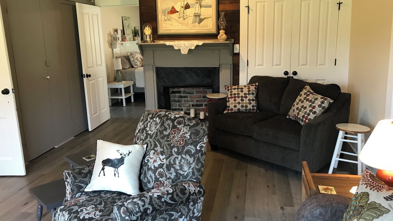 Photo of Livingroom in West Point