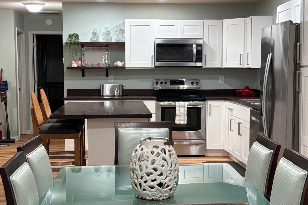 Photo of Kitchen in Weeki Wachee Gardens