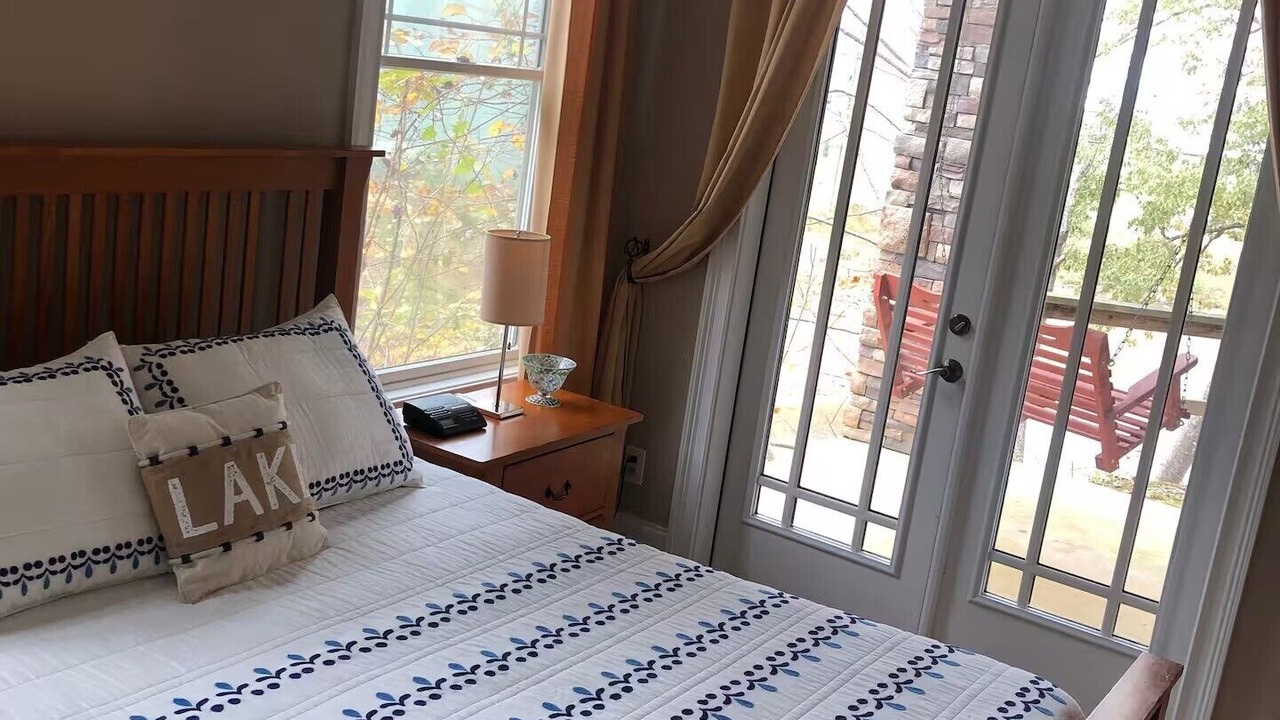 Photo of Bedroom in Dadeville
