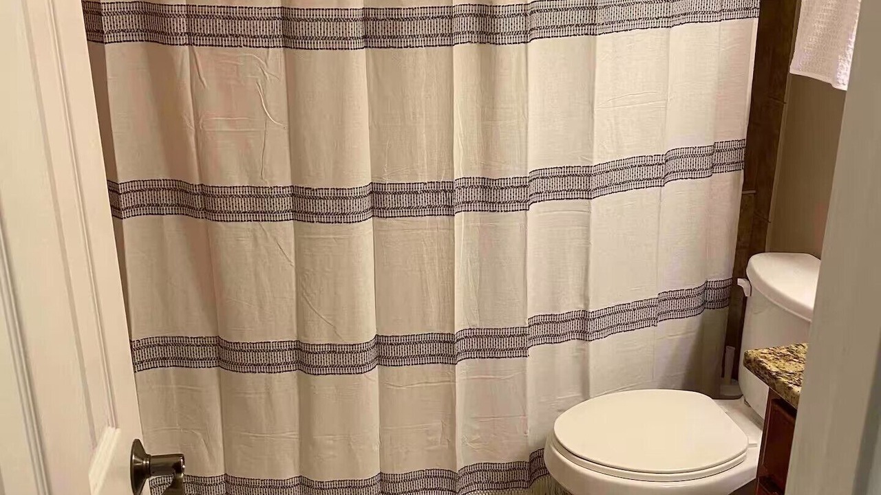Photo of Bathroom in Dadeville