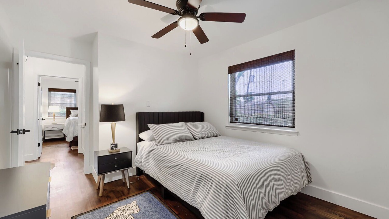 Photo of Bedroom in Farmers Branch