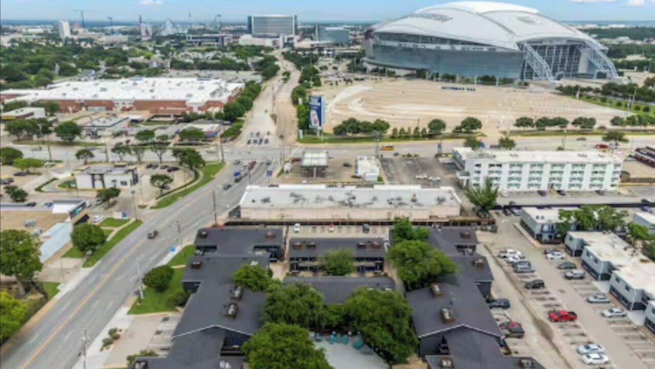 Photo of Outdoor in Central Arlington