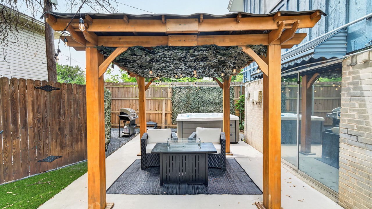 Photo of Patio Balcony in Irving