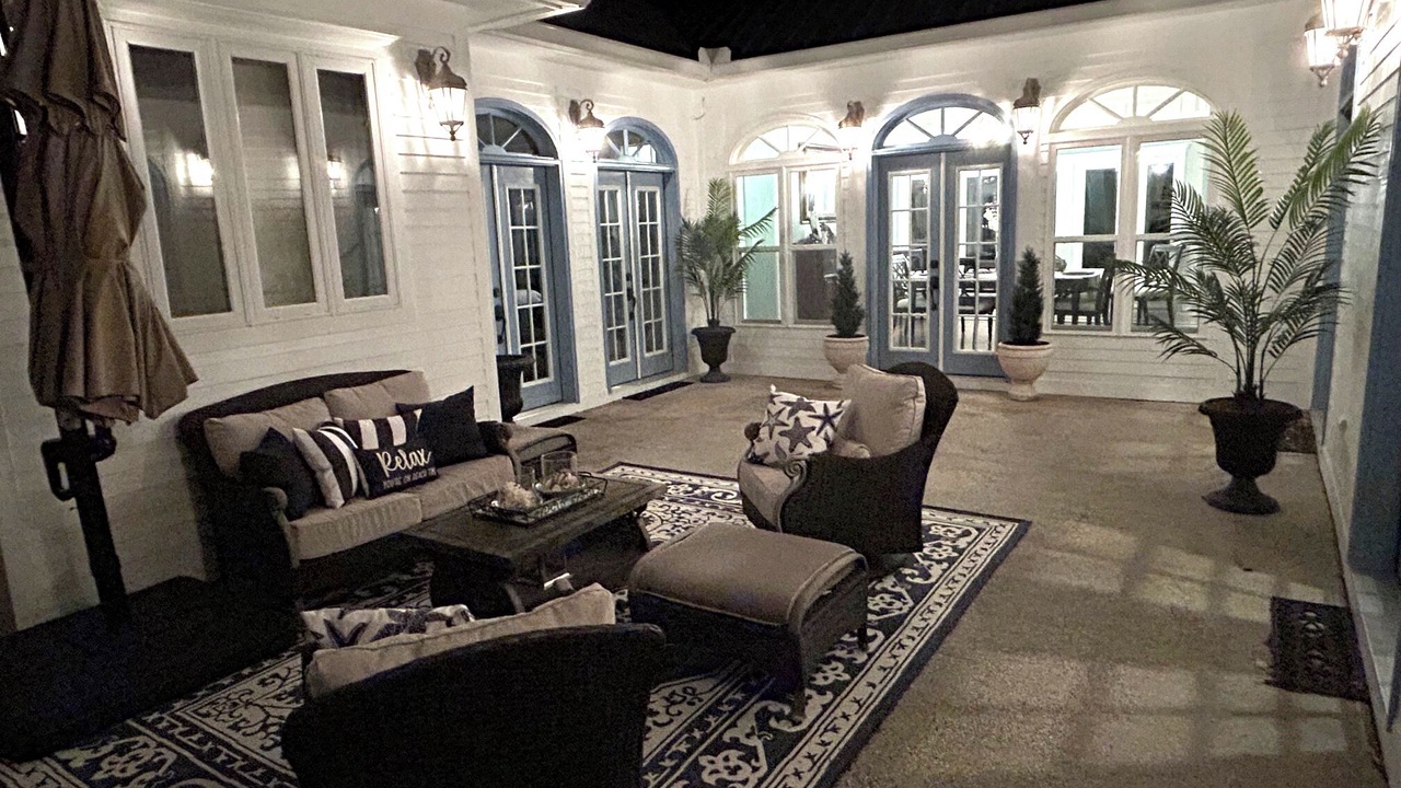 Photo of Patio Balcony in Waveland