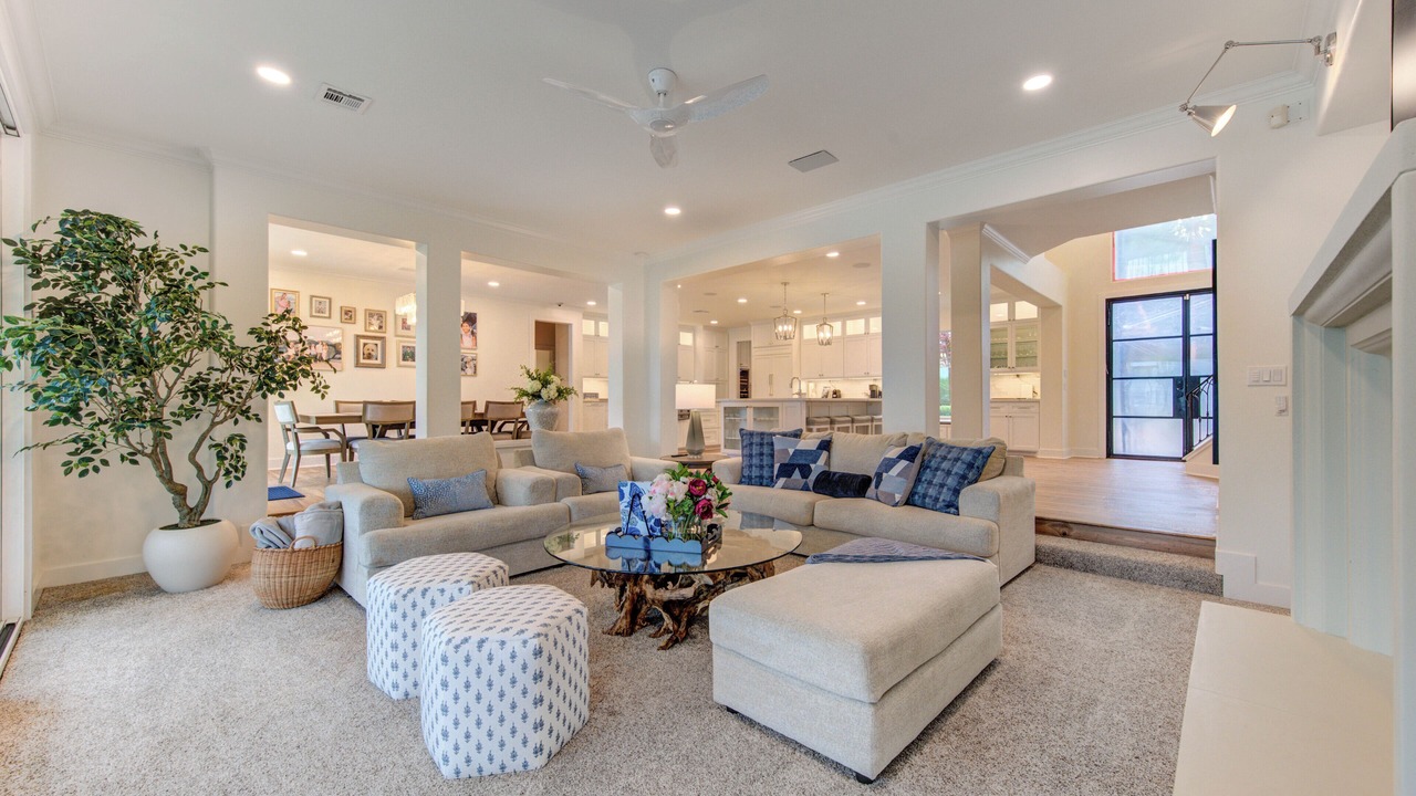 Photo of Livingroom in Montgomery