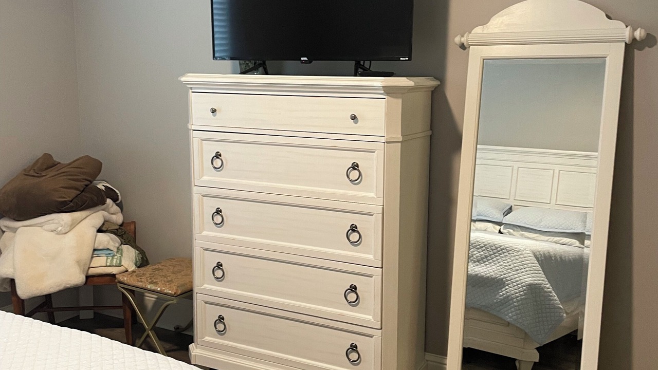 Photo of Bedroom in Ocean Springs