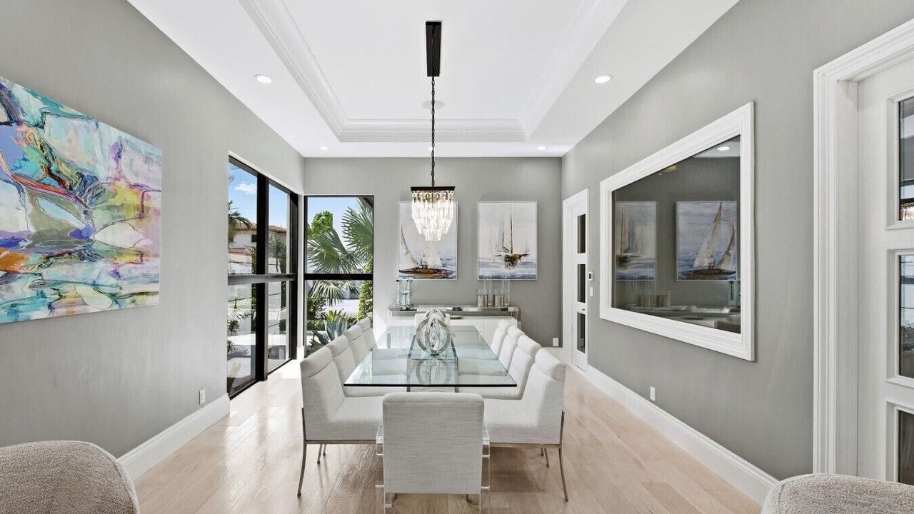 Photo of Others in Las Olas Isles