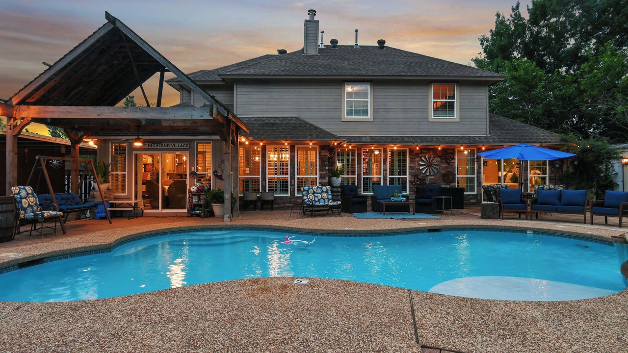 Photo of Outdoor in Highland Village
