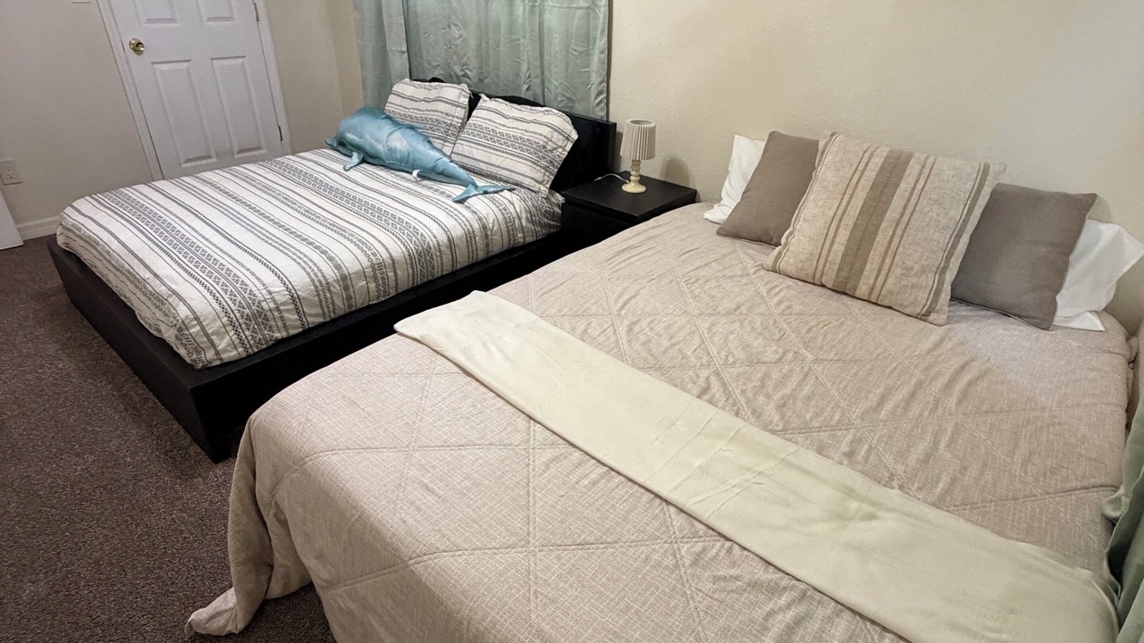Photo of Bedroom in United Central