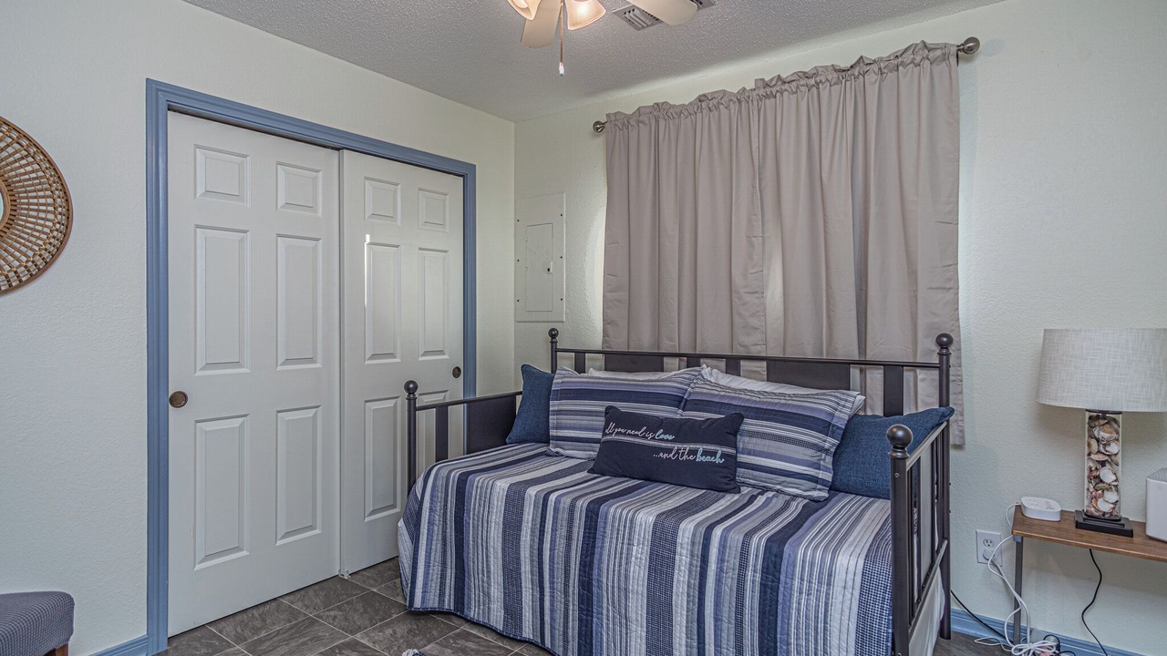 Photo of Bedroom in Jamaica Beach