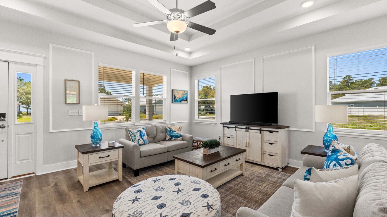 Photo of Bedroom in Eastpoint