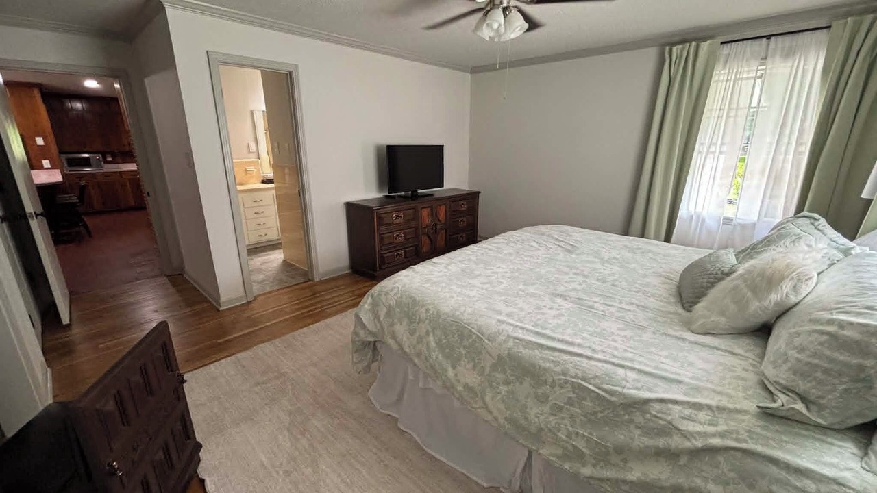 Photo of Bedroom in Winterville