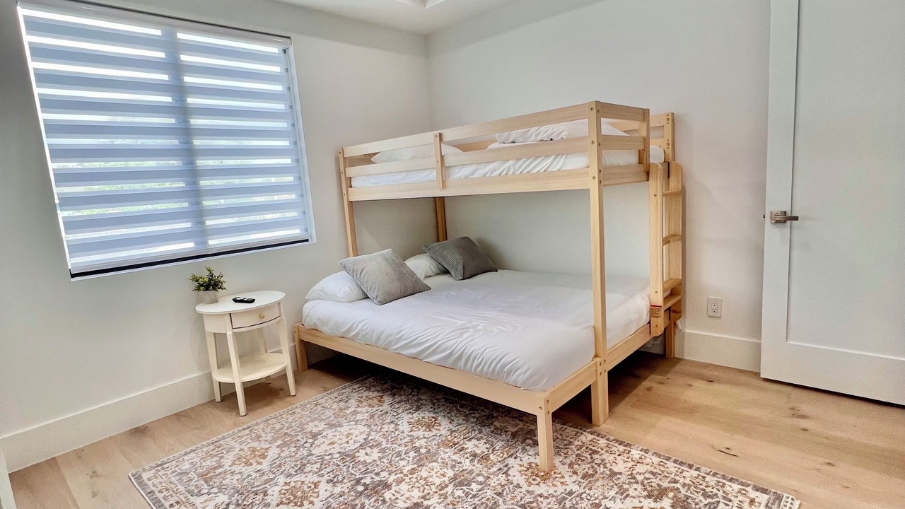 Photo of Bedroom in Tarpon River