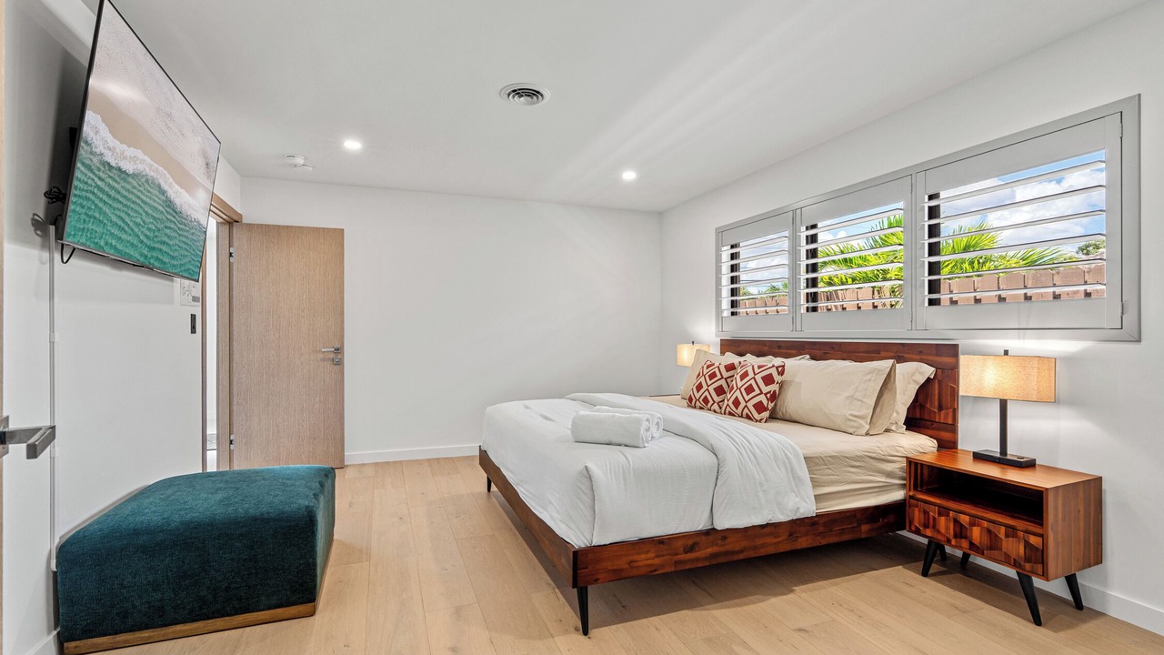 Photo of Bedroom in Imperial Point