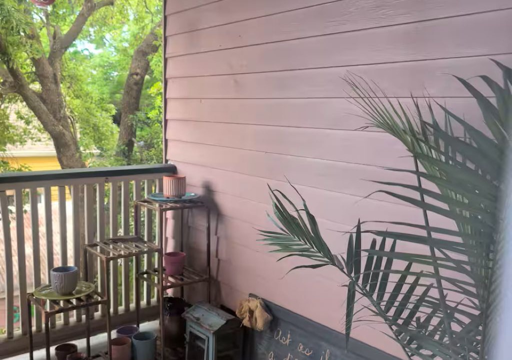 Photo of Outdoor in Algiers Point