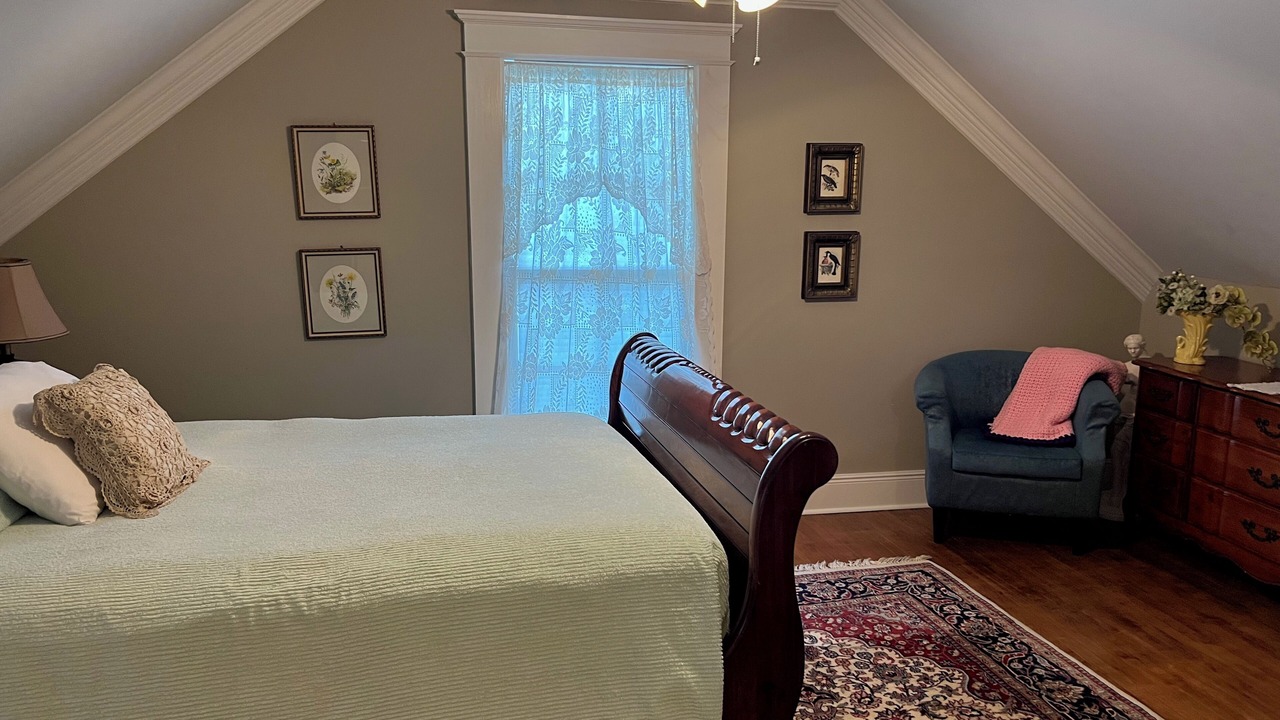 Photo of Bedroom in East Natchitoches