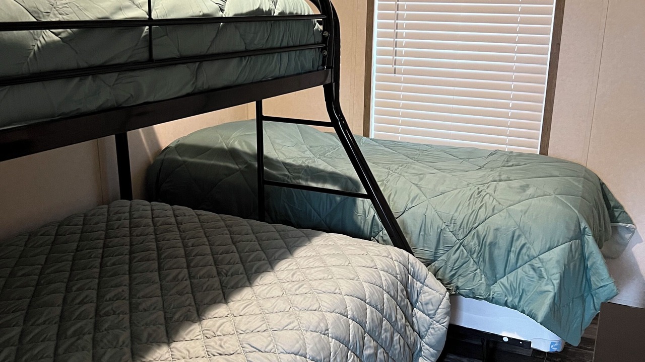 Photo of Bedroom in Double Springs