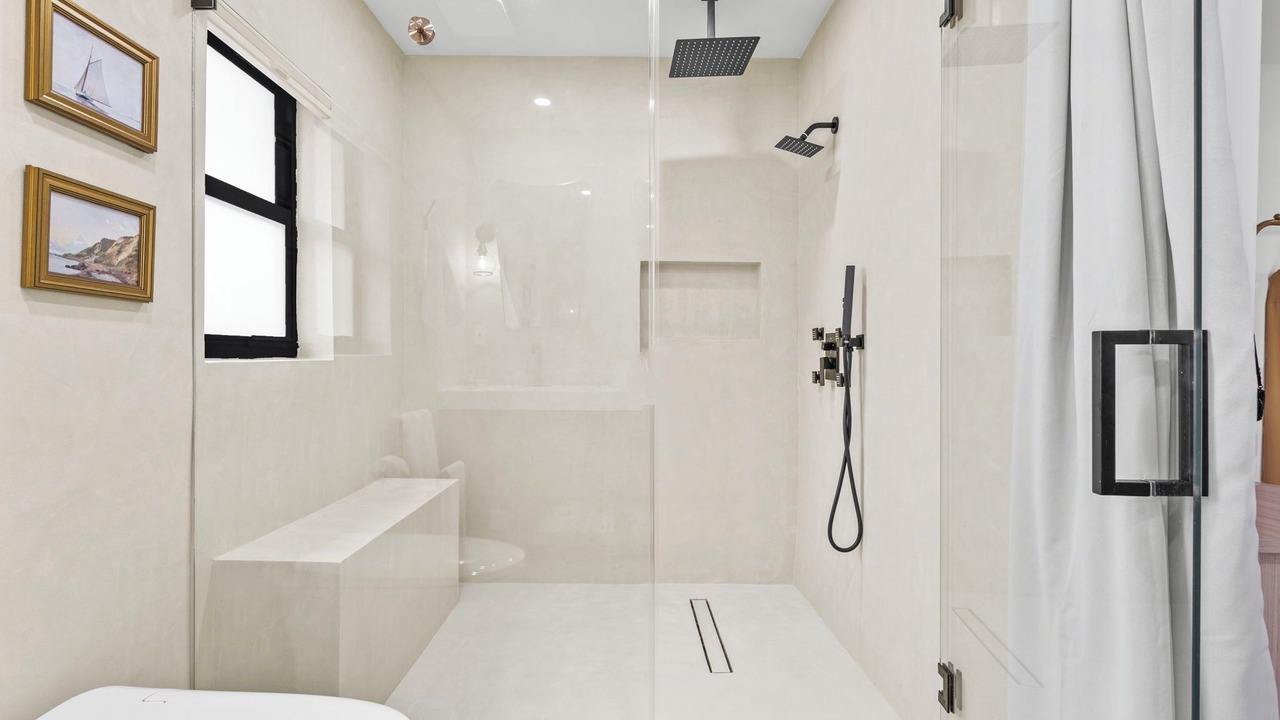 Photo of Bathroom in Downtown Fort Lauderdale