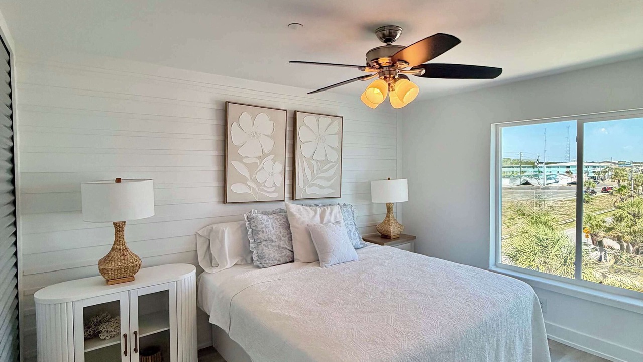 Photo of Bedroom in Bahama Beach