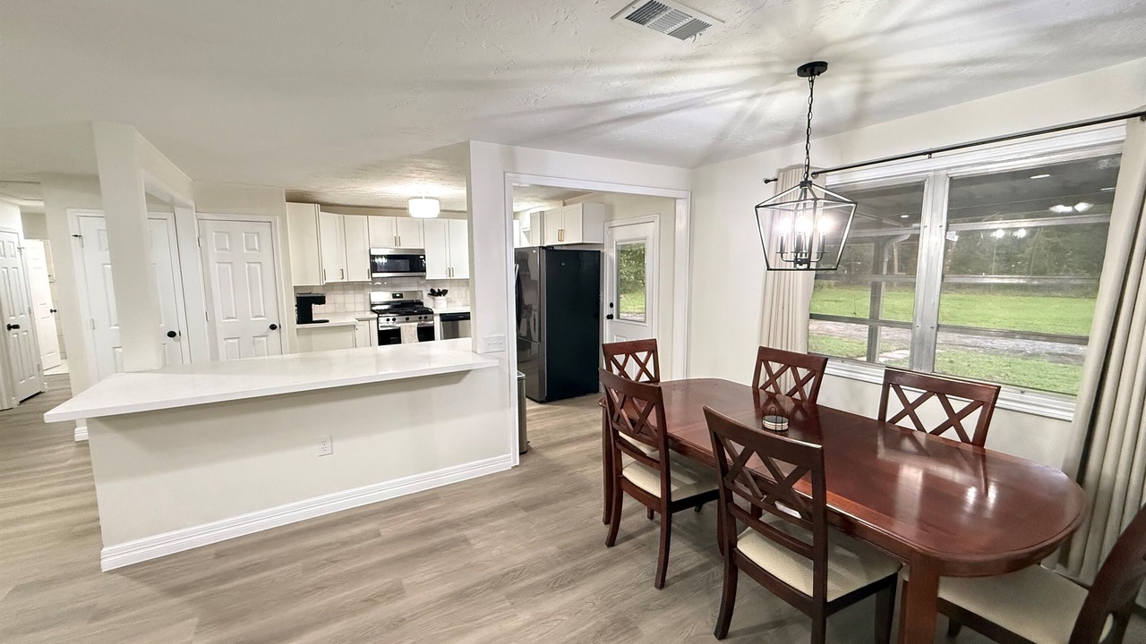 Photo of Livingroom in Voth