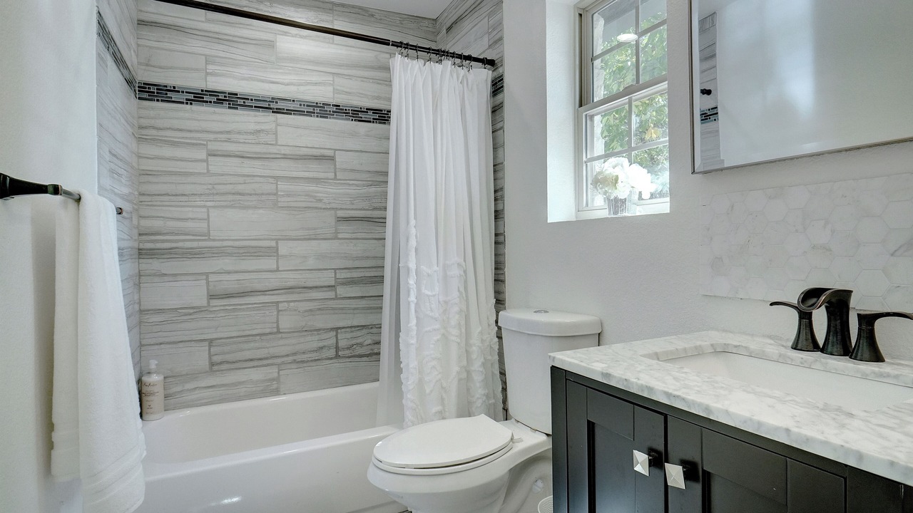 Photo of Bathroom in Irving