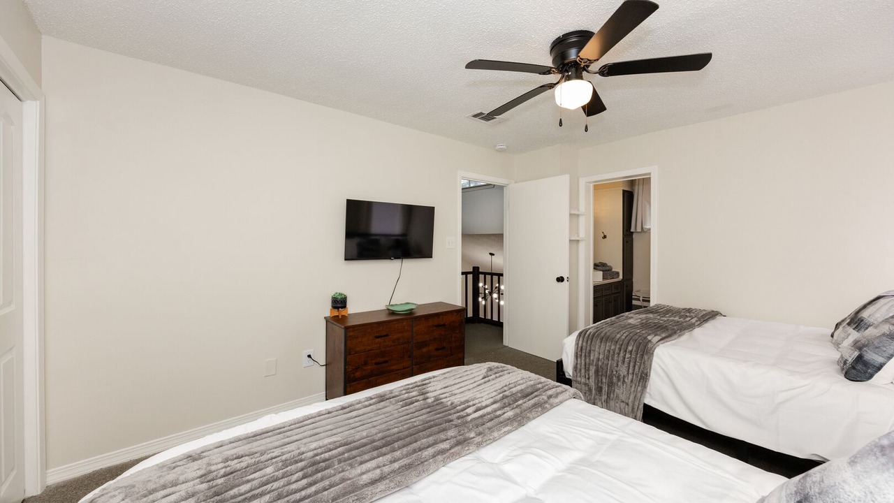 Photo of Bedroom in Highlands - Perkins
