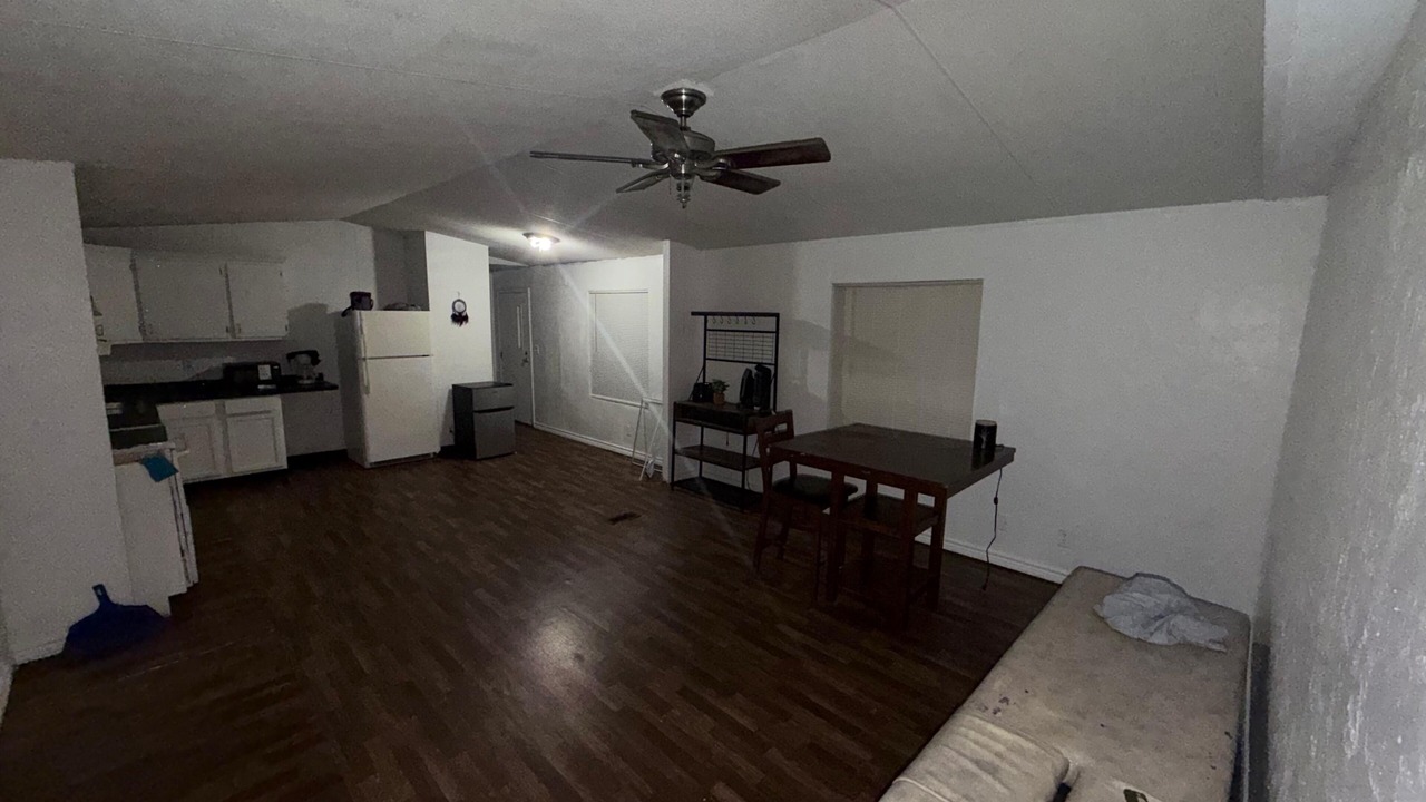 Photo of Livingroom in Port Neches