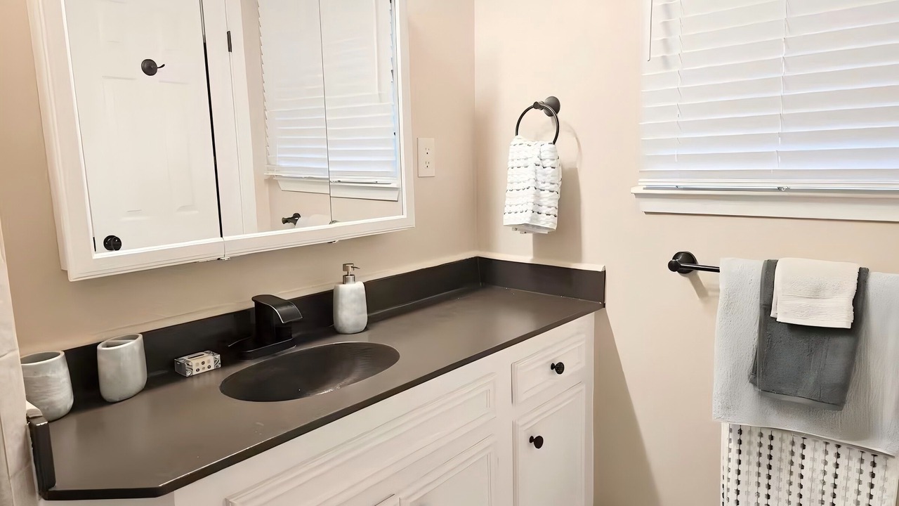 Photo of Bathroom in North Shore