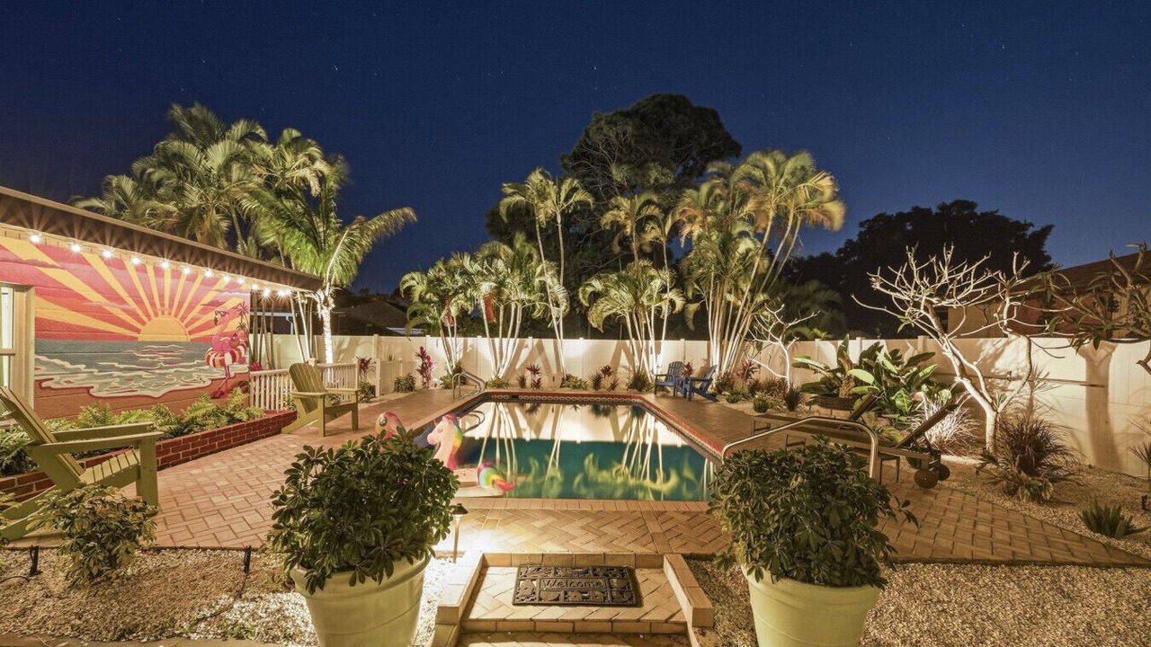 Photo of Outdoor in Bayshore Gardens