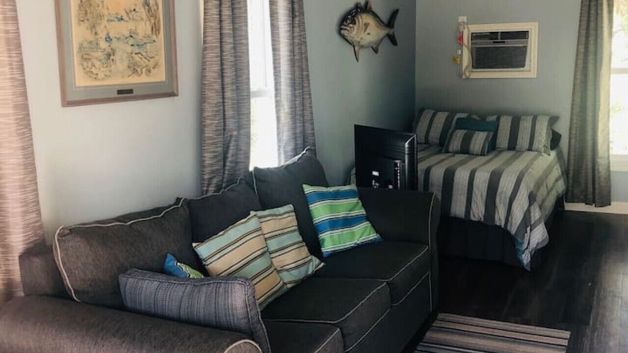 Photo of Livingroom in Gulf Hills
