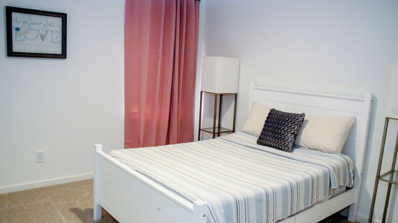 Photo of Bedroom in Tuscaloosa