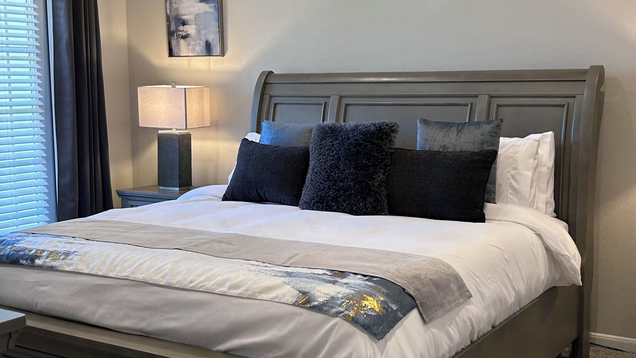 Photo of Bedroom in League City