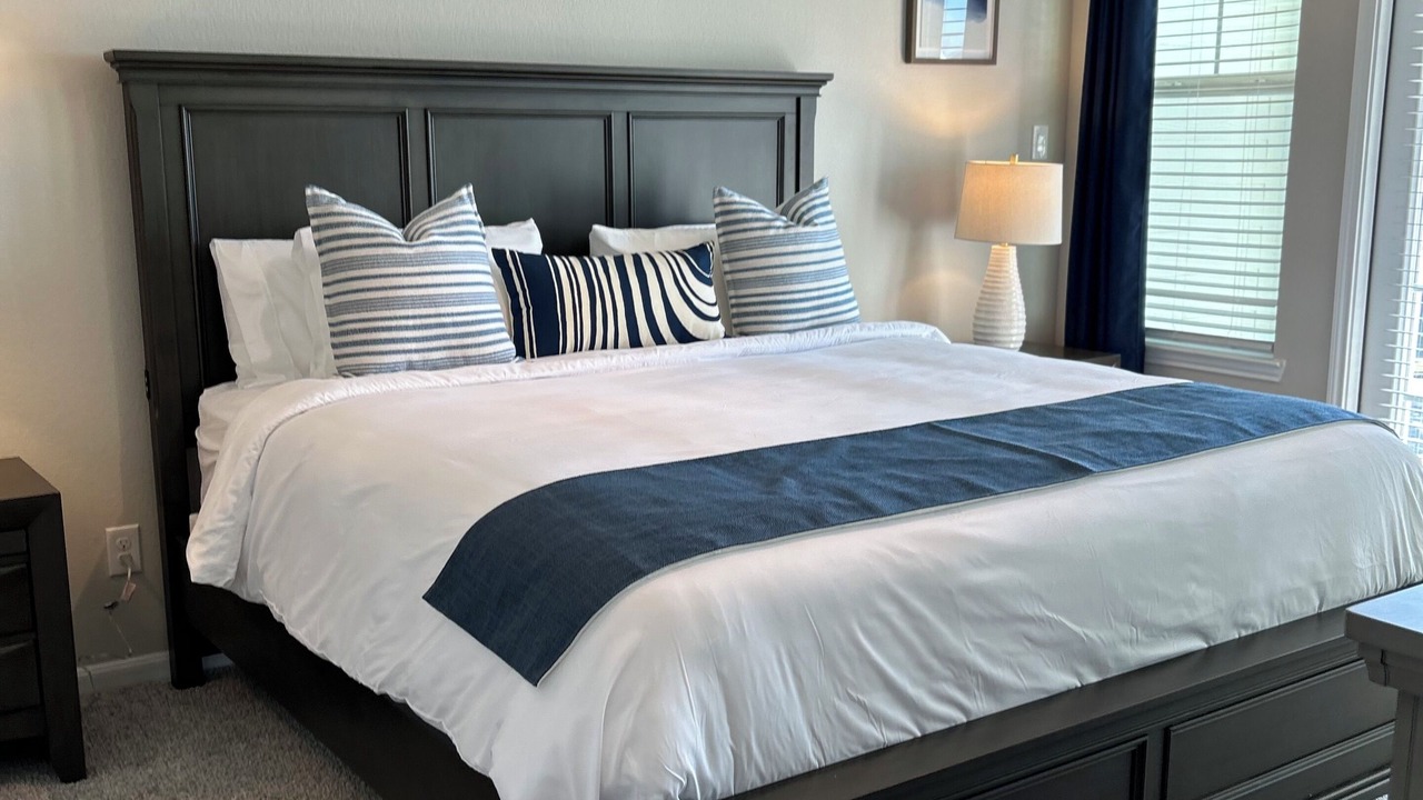 Photo of Bedroom in League City