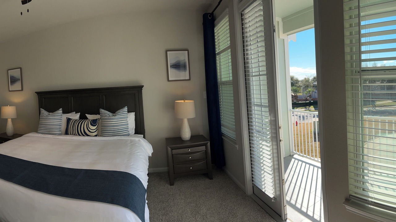 Photo of Bedroom in League City