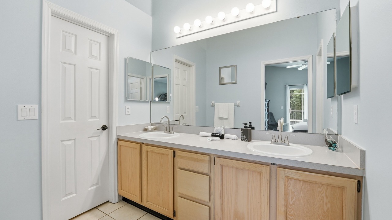 Photo of Bathroom in Stafford Park