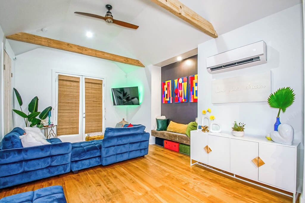 Photo of Livingroom in Florida Area