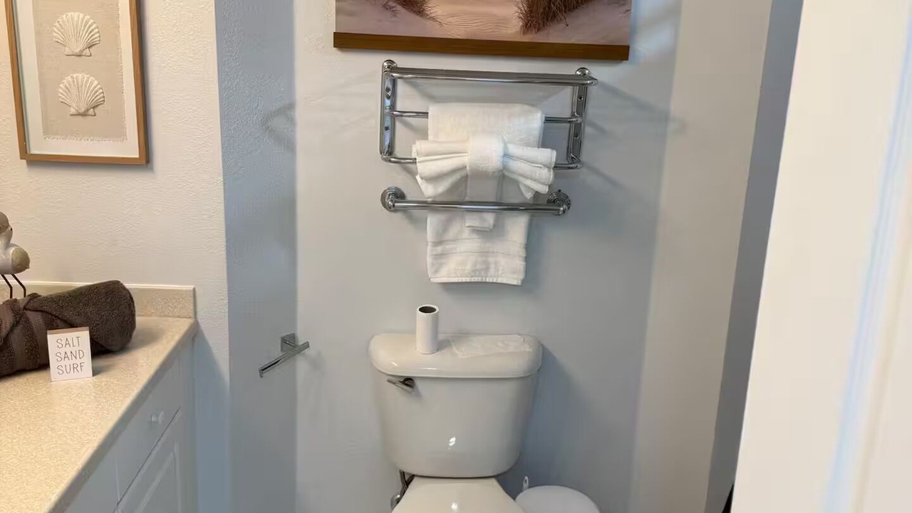 Photo of Bathroom in Ortona Park
