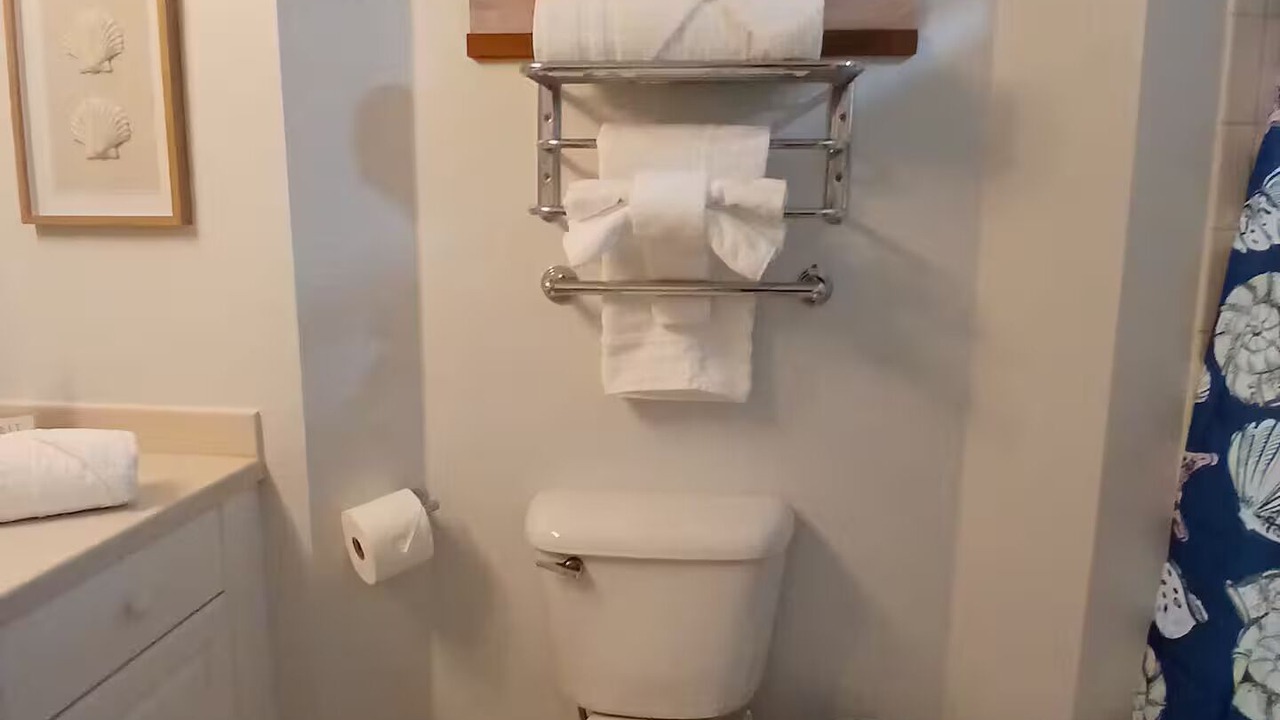 Photo of Bathroom in Ortona Park